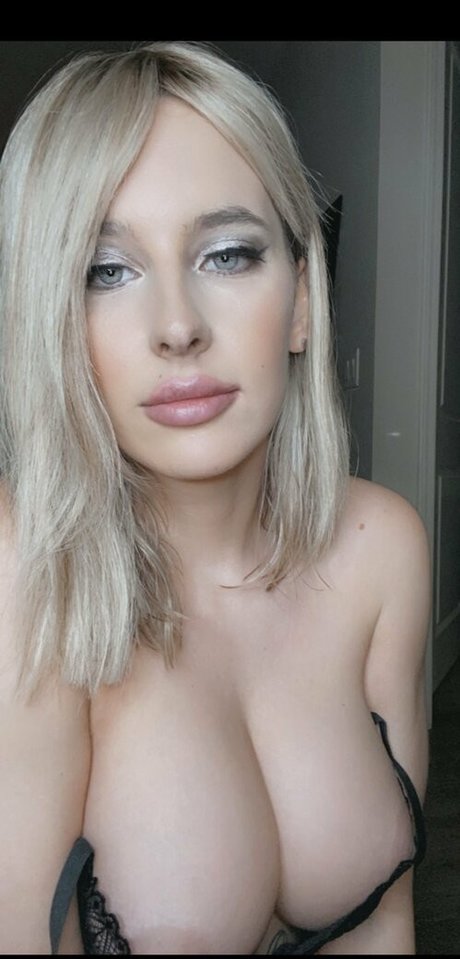 summerh pornographic actress photo