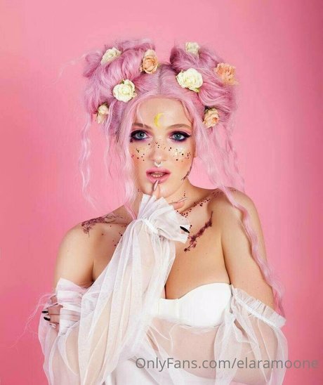 elaramoone porn star archive