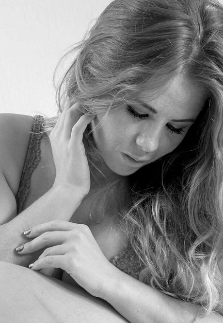 Theresa Louise model nice picture