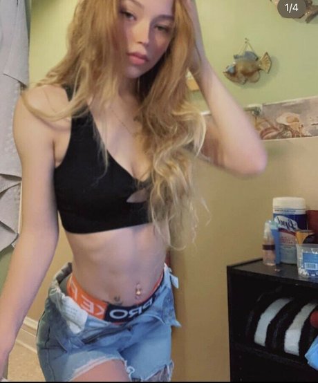 Snowbunnykassy pornstar free pics