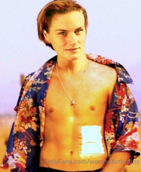 worms forbrains model pornographic picture