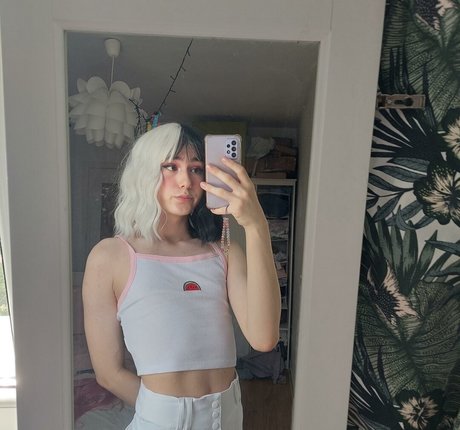 tajgersusfemboy pretty star picture