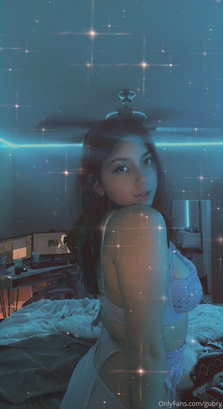 gubry model porn image