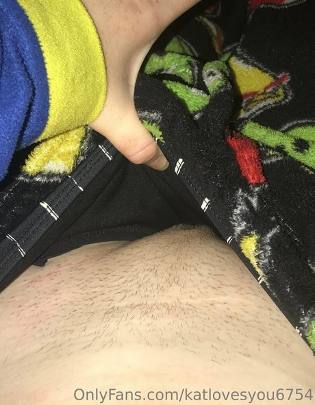 katlovesyou6754 erotic model image