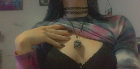 crypt queen erotic model pics