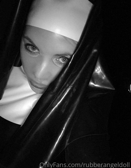 rubberangeldoll sexy model galleries