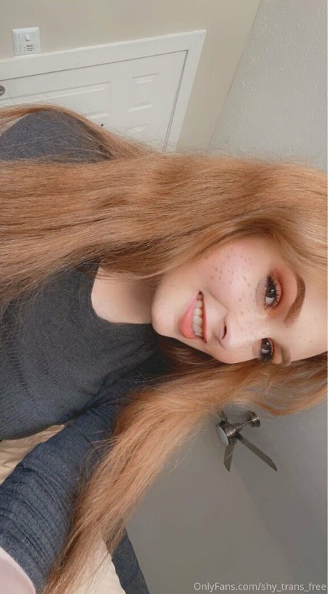 shy trans free erotic star pictures