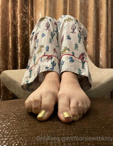 footsiewithkitty pornstar perfect photo