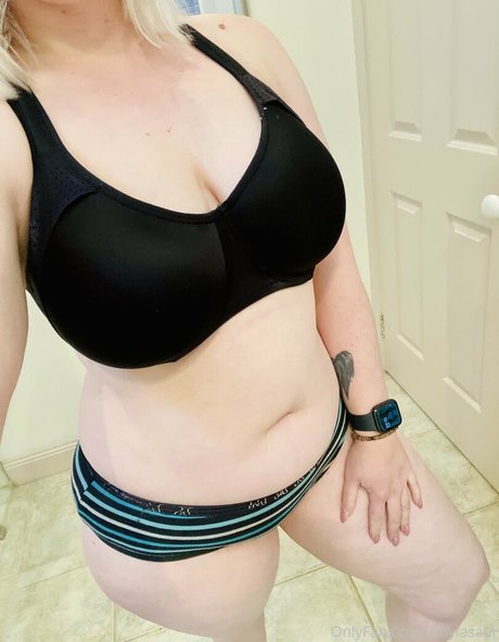 thylasaur pornstar exclusive images