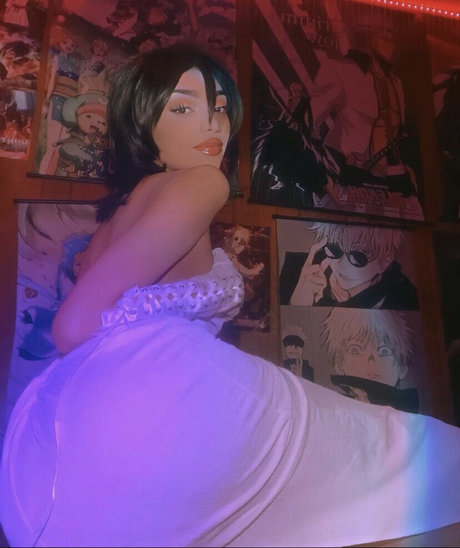 Ariel Stone pornstar hot image