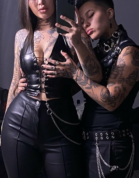 Mamacito xxx model gallery