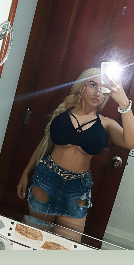 Sharonnikoll07 best actress img