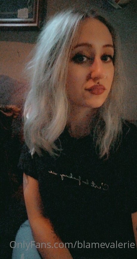 blamevalerie sex star pics