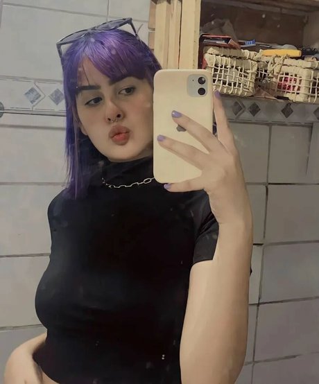 tori vicks art star photo