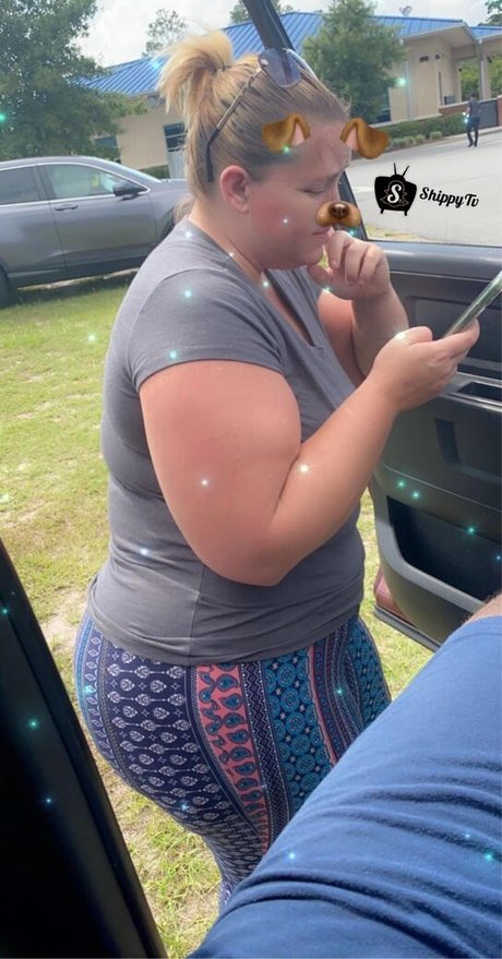 theyhateshippy model naked picture