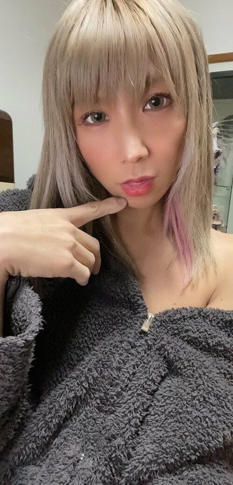 riremagic naked pornstar gallery