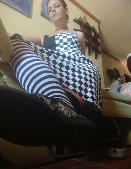 female asian onlyfans beautiful nude images