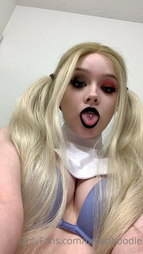 Breadboodle model naked archive