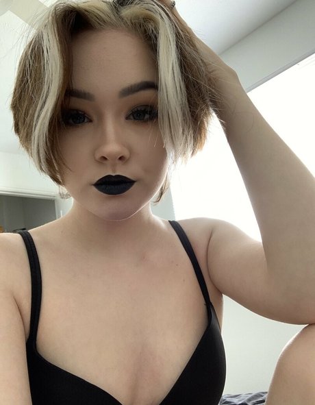 Breadboodle xxx star pics