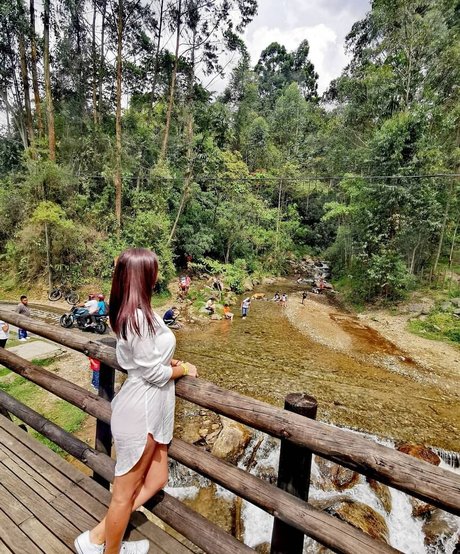 Lara Moreno exclusive model images