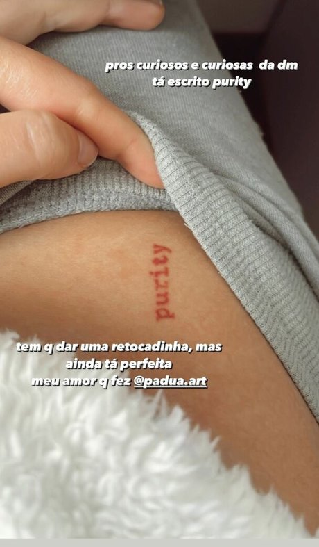 Paula Nobre perfect pornstar gallery