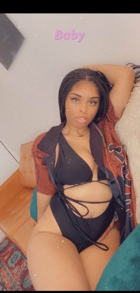 byefavsen model best photos