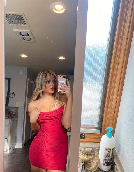 blonde ass onlyfans pornos image