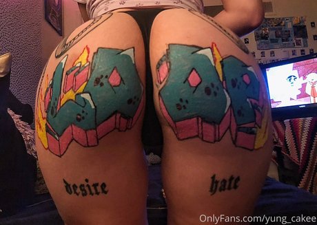 18 year old onlyfans beautiful nude picture