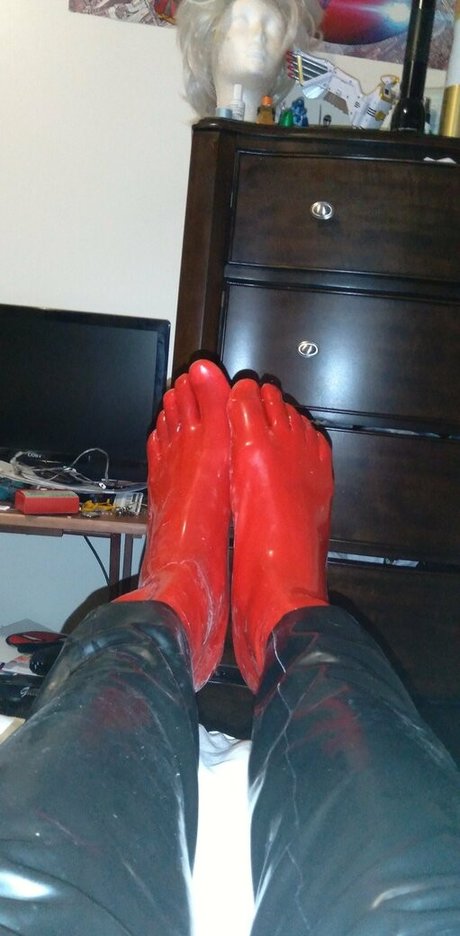 sir latexman pretty star image