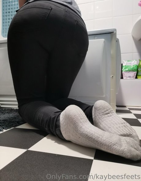 kaybeesfeets pornstar adult image