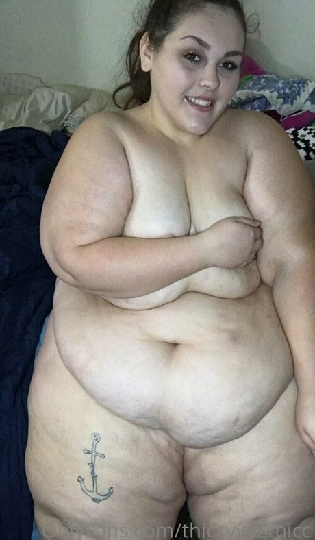 thiccyyy2thicc pretty pornstar img