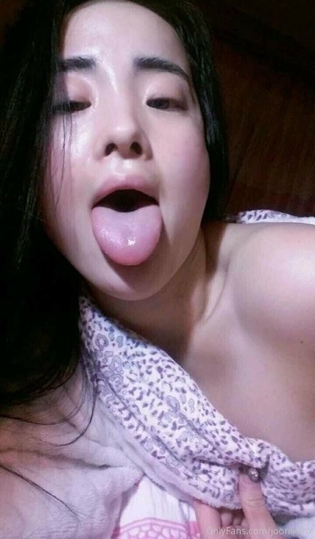 joonikimx xxx star archive