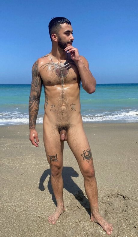 godofarches1 model top images