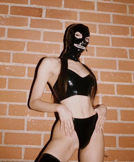 sadsamo pornstar art galleries