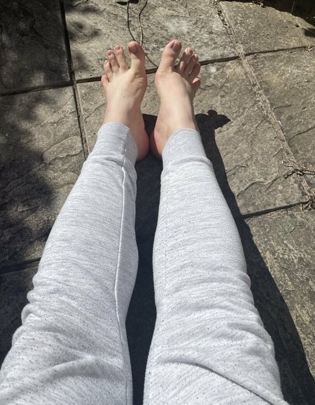 softboyfeetx star art img