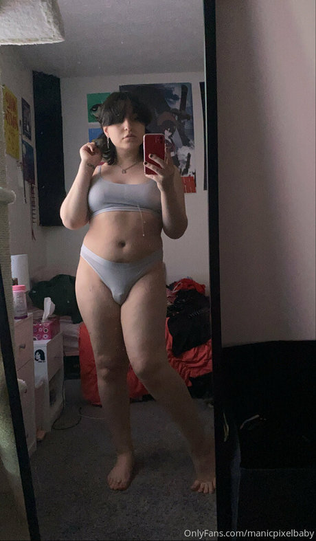 roxannerom pornstar free pic