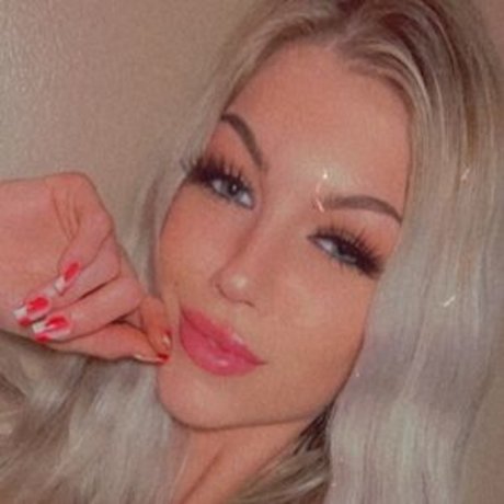 Sydney Angel exclusive pornstar photos