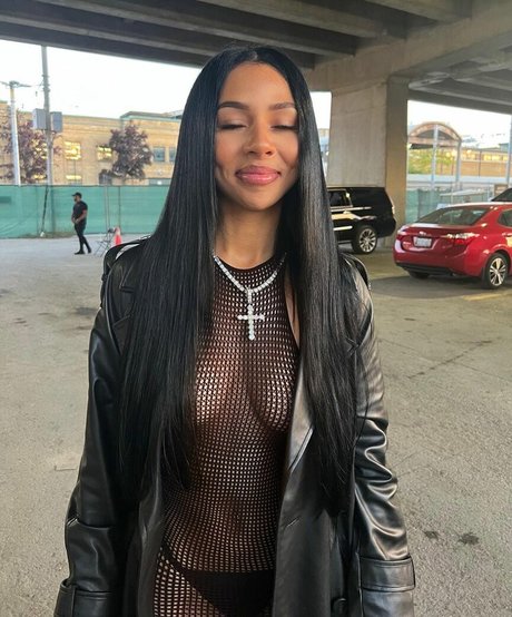 Mariah The Scientist sex star pics