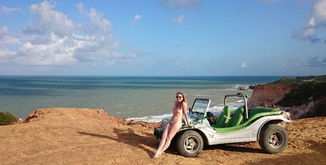 carinamoreschi exclusive model picture