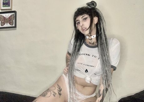 crybabyy19 hd pornstar picture