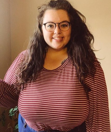 ahitsnatalie model sexy image