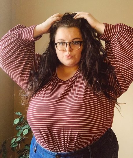 ahitsnatalie nude pornstar galleries