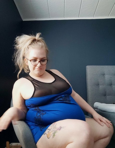 swedishbutterball pornographic model img