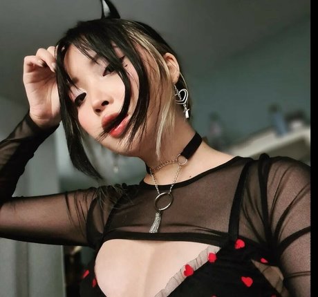 Tsukimicat art model galleries