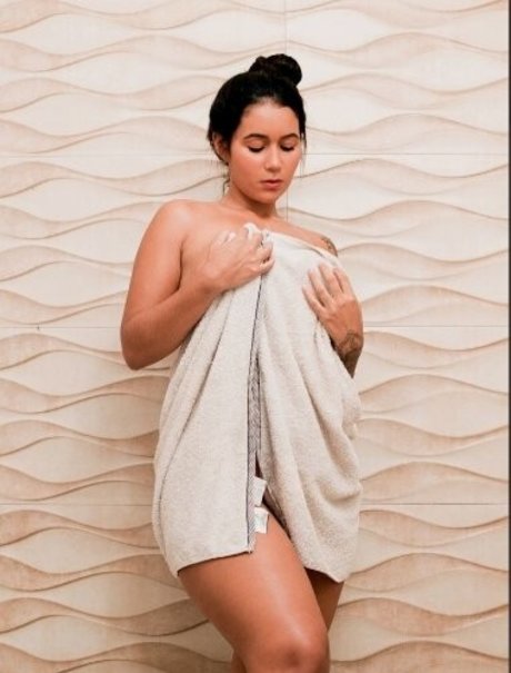 axbarbara model adult images