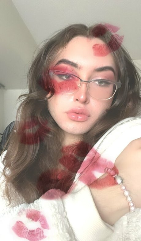 Opheliaafawn star best pic