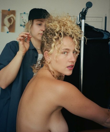 katcunning pornstar nude pic