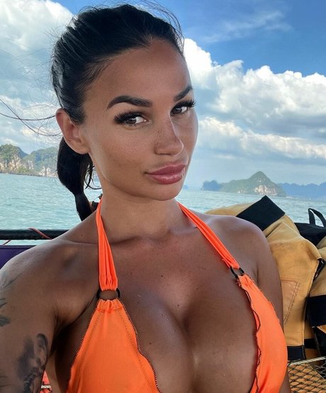 Adellino exclusive star picture