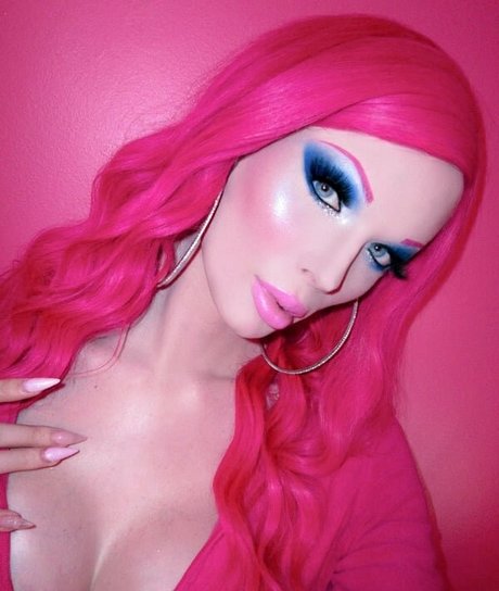 Chloeclairex pornstar nude image