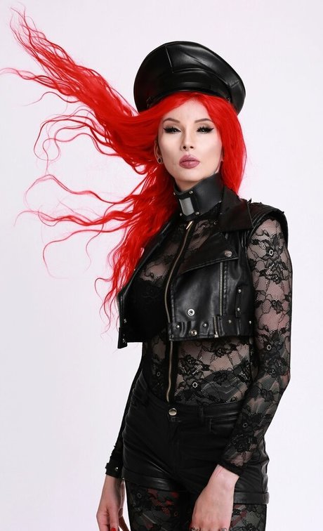 Veronica Carol Blades porn actress pictures